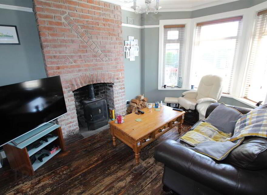 1 Pirrie Park Gardens, Belfast, BT6 0AG