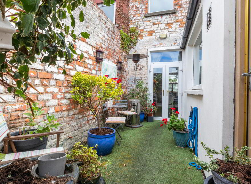 10 McDermotts Terrace, Carrickmacross Road, Dundalk, A91H2Y4