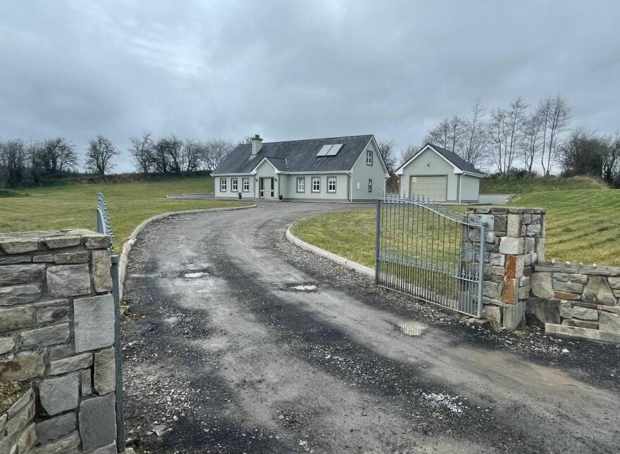 Moymlough, Coolaney, F56VN32