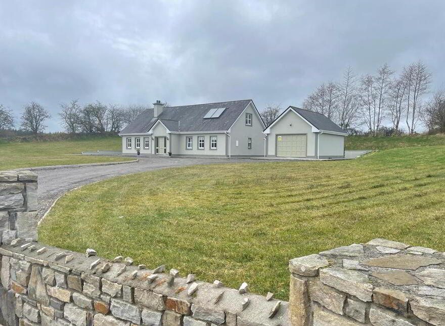 Moymlough, Coolaney, F56VN32