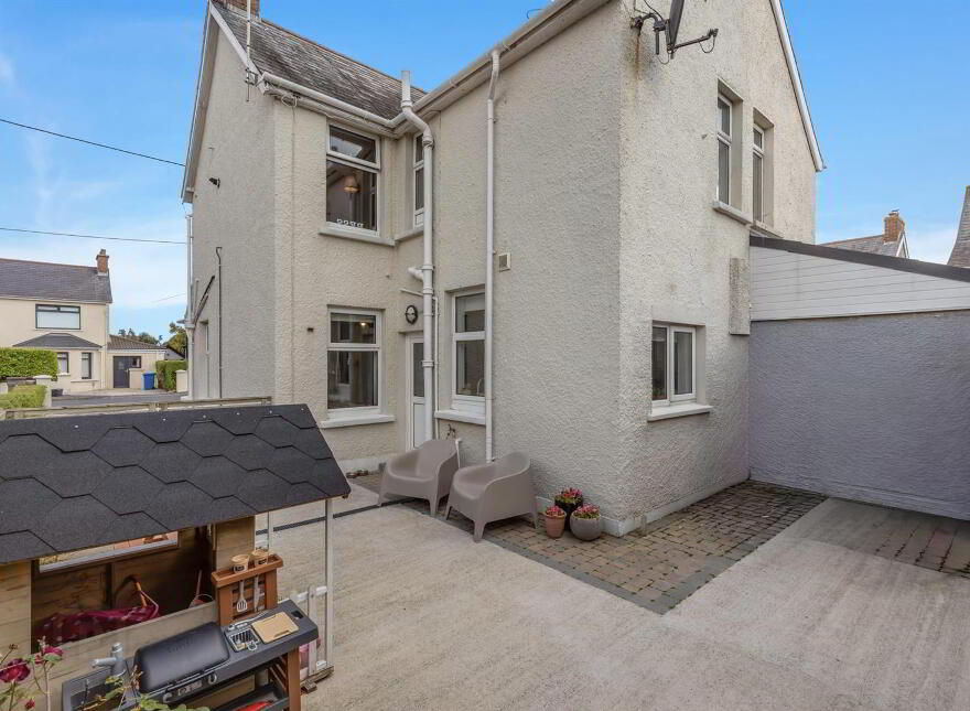 15 Gloucester Avenue, Donaghadee, BT21 0JA
