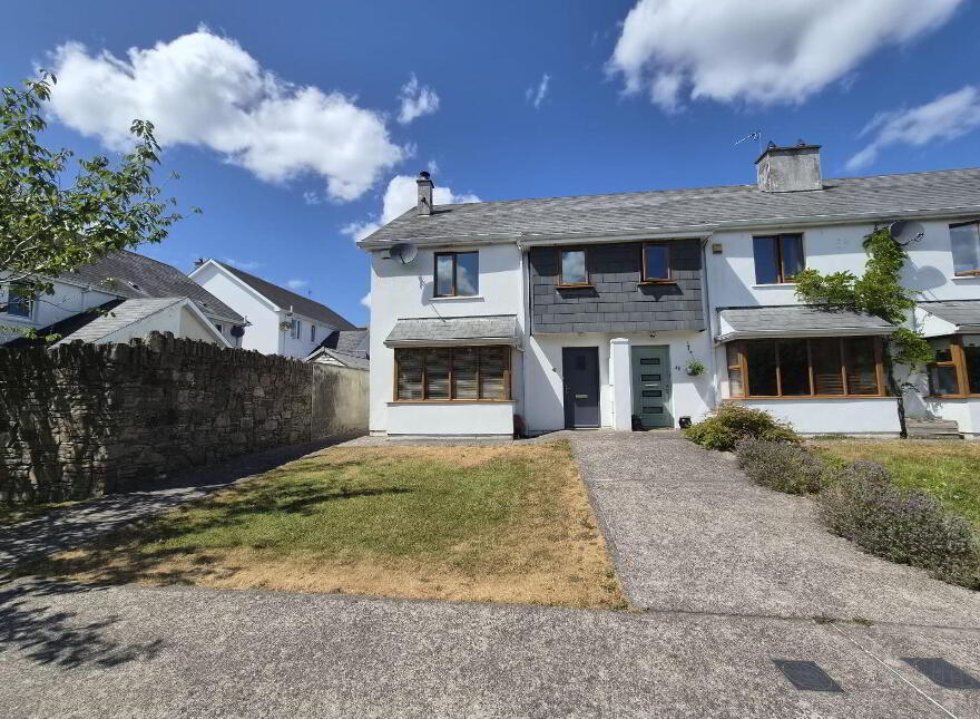 47 Cluain An Óir, Belgooly, P17KH36 photo