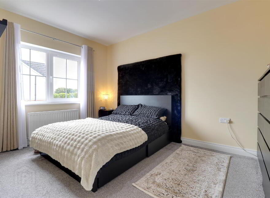 4 Rowanvale Crescent, Conlig, Newtownards, BT23 7HP