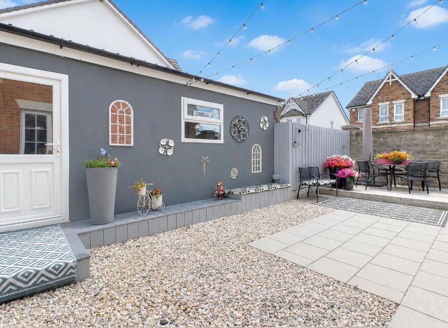 4 Rowanvale Crescent, Conlig, Newtownards, BT23 7HP