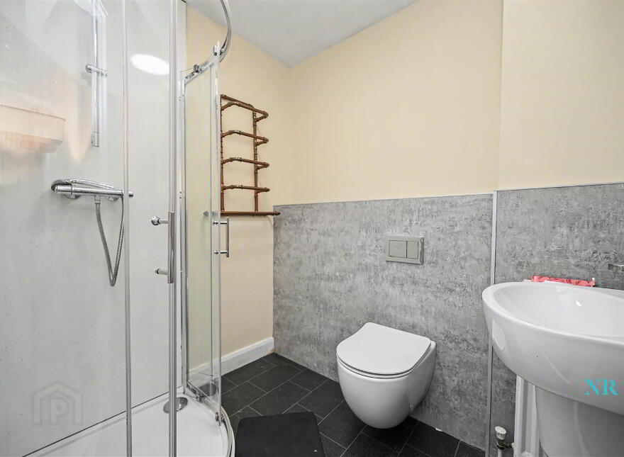 Apt 62 Greenwood Building, 74 Old Bakers Court, Belfast, BT6 8QZ