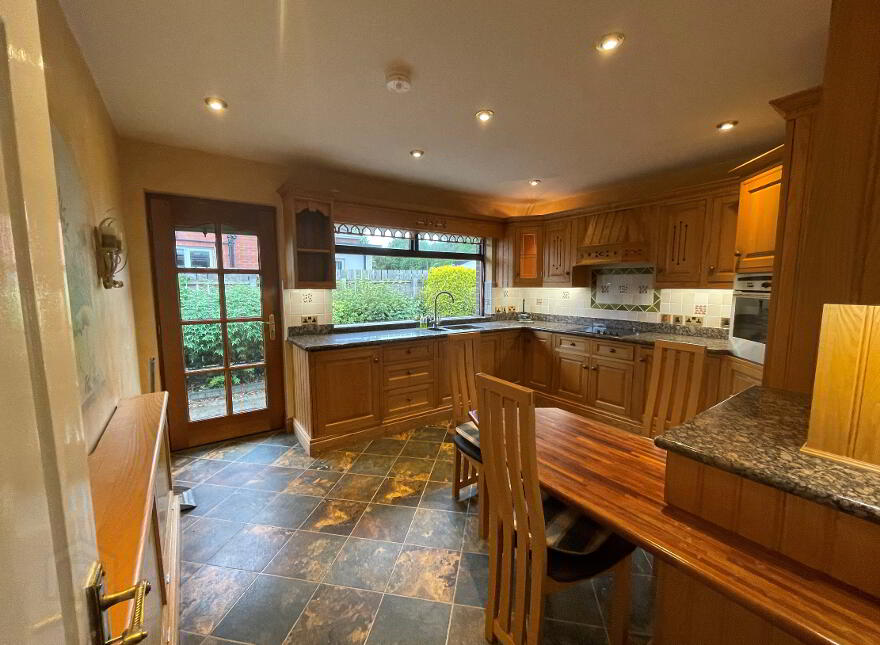8 Downview Crescent, Greenisland, Carrickfergus, BT38 8SB