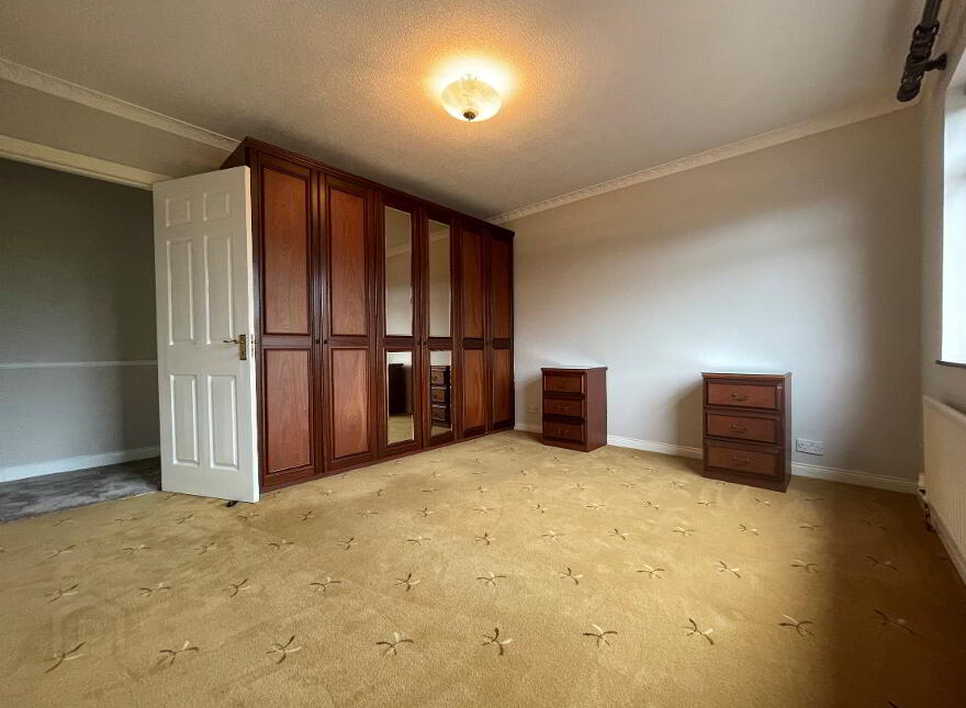 8 Downview Crescent, Greenisland, Carrickfergus, BT38 8SB