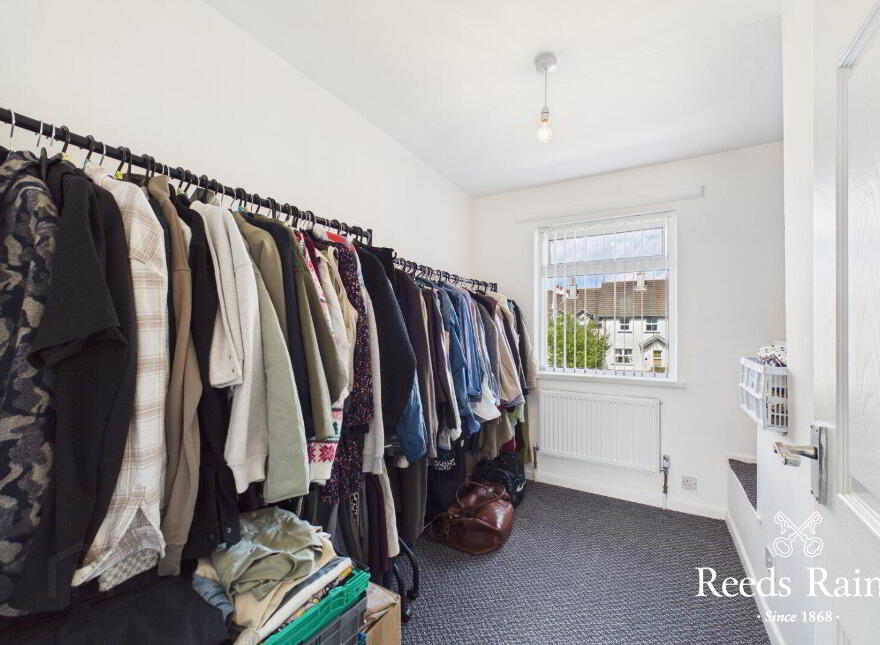 6 Knocknagoney Road, Belfast, BT4 2PW