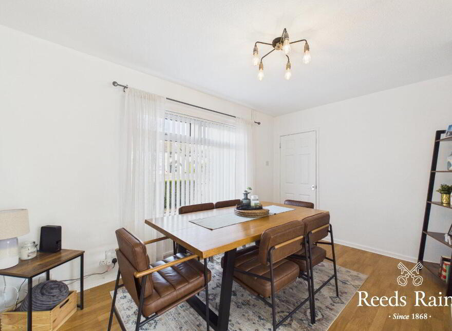 6 Knocknagoney Road, Belfast, BT4 2PW