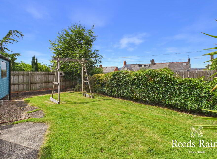 31 Bloomfield Park, Belfast, BT5 5JW