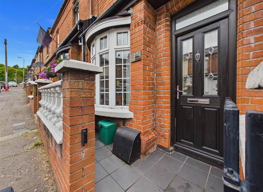 27 Rockdale Street, Belfast, BT12 7PA