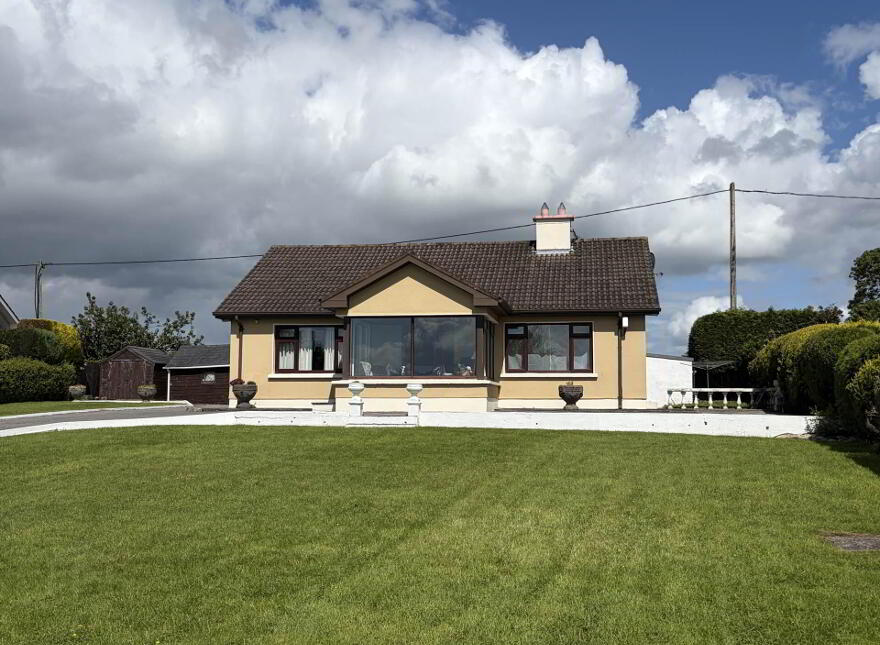 Desert, Clonakilty, P85HE09
