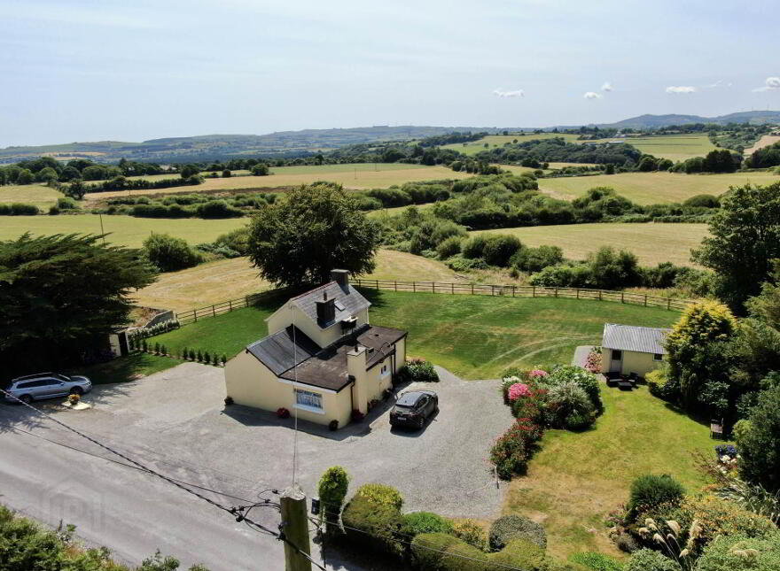 Carhoovauler, Rossmore, Clonakilty, P85VX25