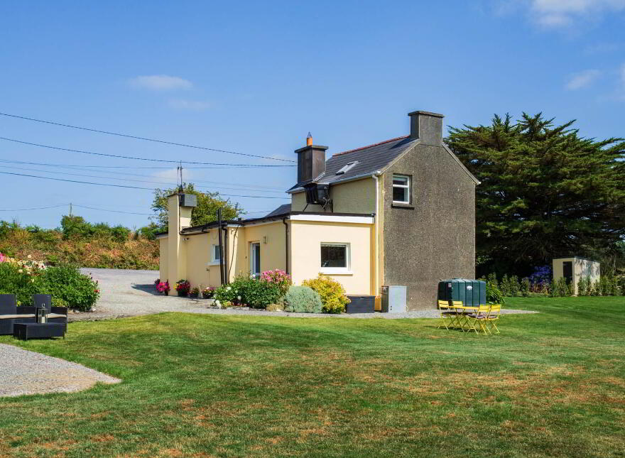 Carhoovauler, Rossmore, Clonakilty, P85VX25