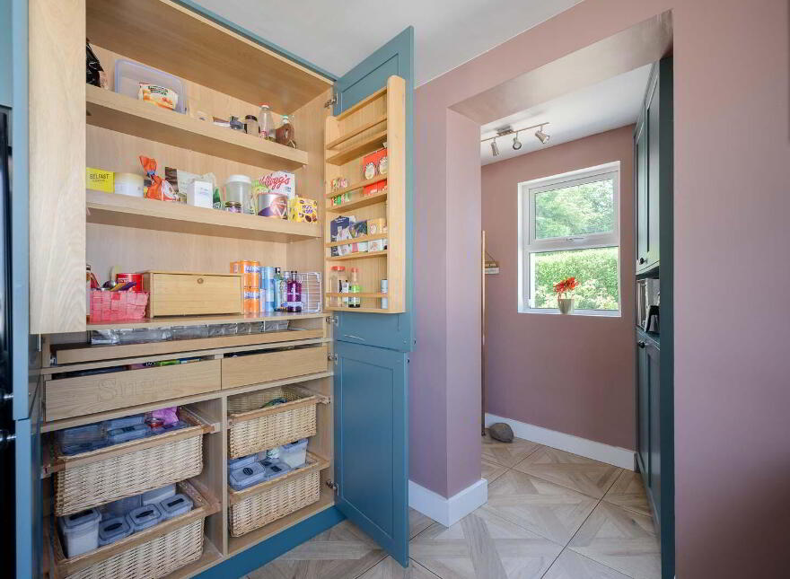 MEROK, 10 Kerrs Road, Bangor, BT19 7QD