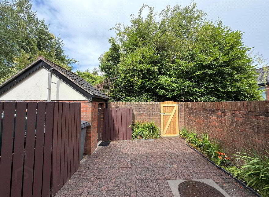 48 Ashleigh Manor, Windsor Avenue, Belfast, BT9 6JY