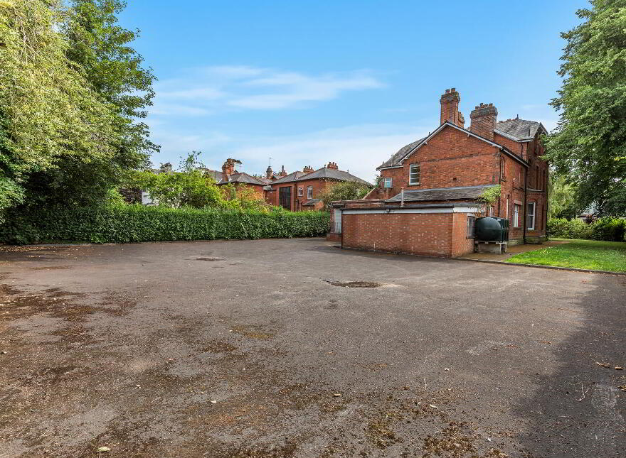 20 Derryvolgie Avenue, Belfast, BT9 6FN