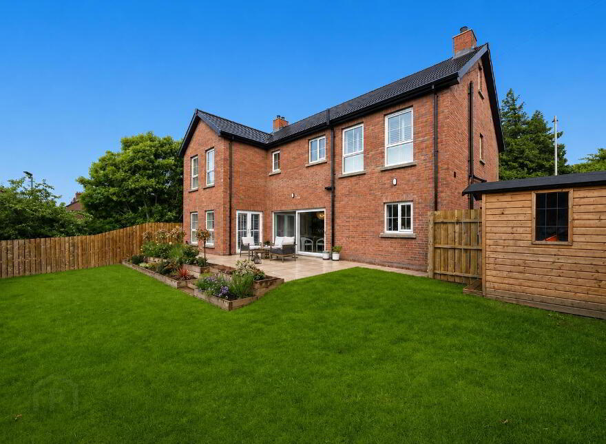 Laurel House, 121 Knock Road, Belfast, BT5 6LG