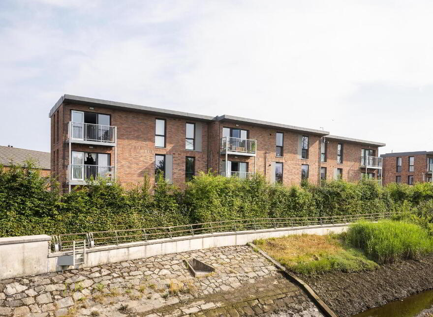 Apt 11, 1D Lewis Mews, Belfast, BT4 1NP