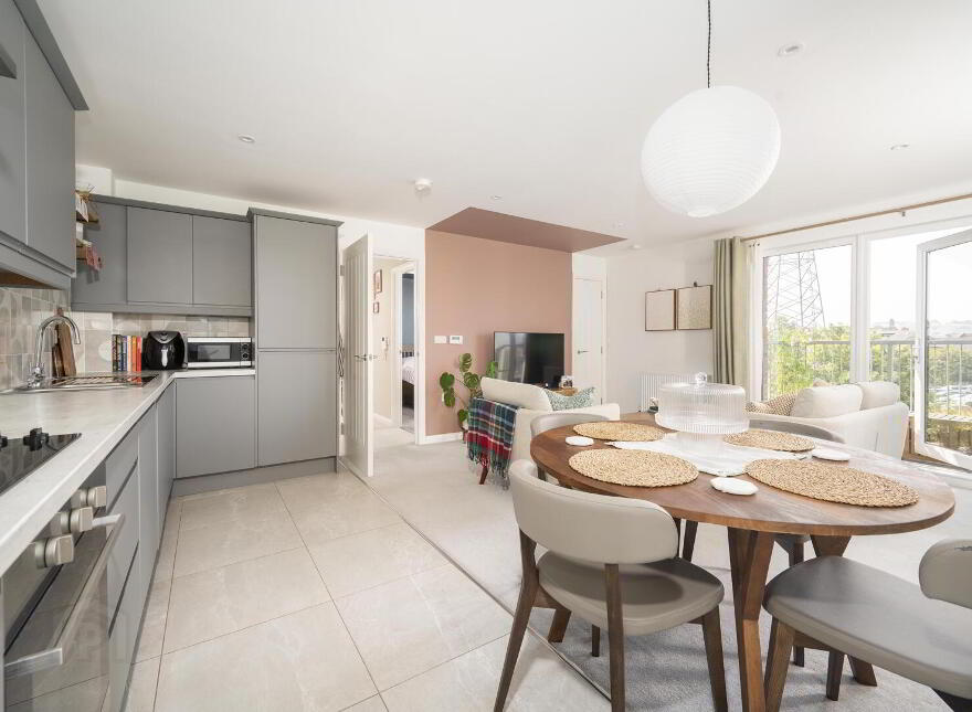 Apt 11, 1D Lewis Mews, Belfast, BT4 1NP