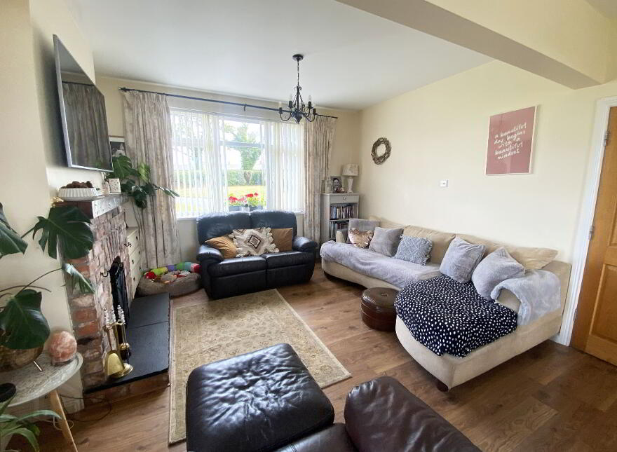 20 Glascar Road, Banbridge, BT32 5DT