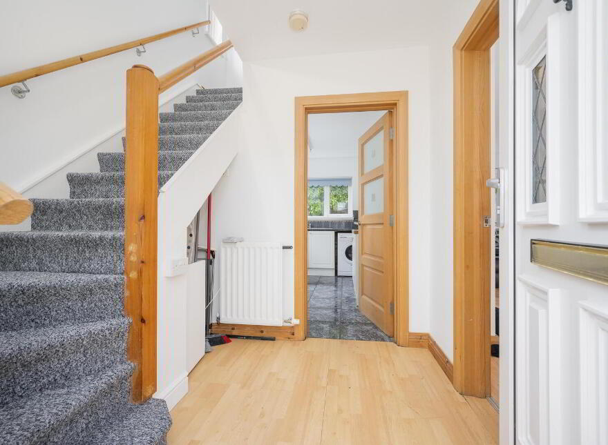 31 Knocknagoney Gardens, Belfast, BT4 2QA