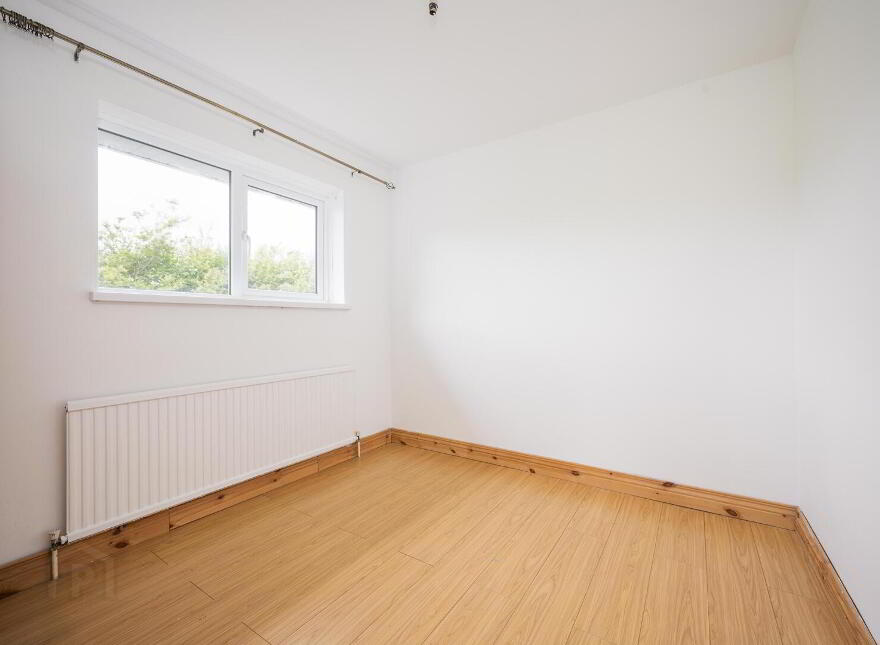 31 Knocknagoney Gardens, Belfast, BT4 2QA