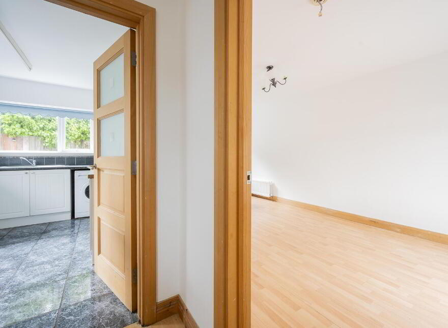 31 Knocknagoney Gardens, Belfast, BT4 2QA