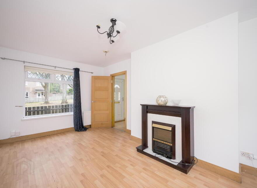 31 Knocknagoney Gardens, Belfast, BT4 2QA