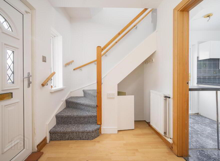 31 Knocknagoney Gardens, Belfast, BT4 2QA