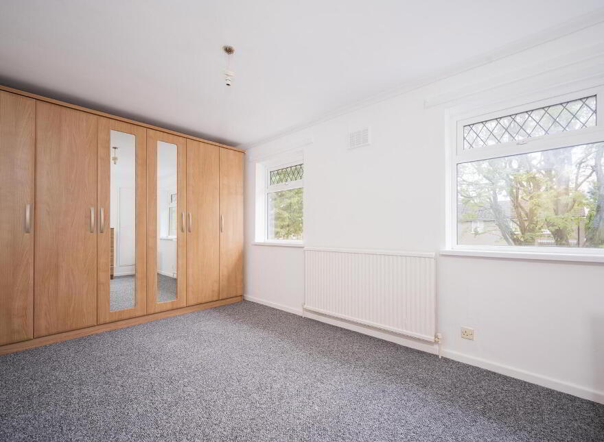 31 Knocknagoney Gardens, Belfast, BT4 2QA