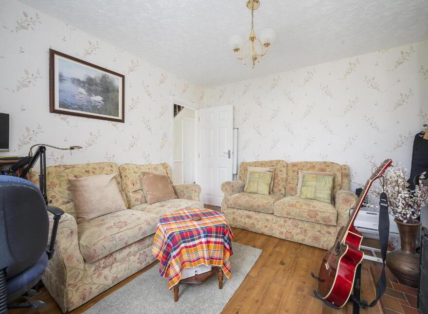86 Kingsway Park, Belfast, BT5 7EX