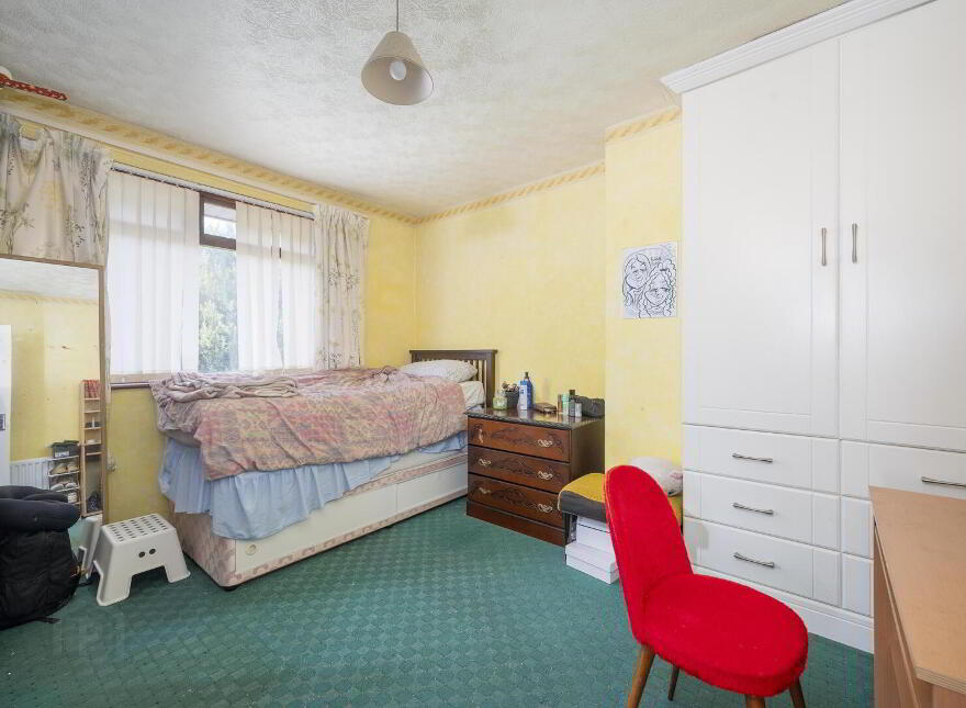 86 Kingsway Park, Belfast, BT5 7EX