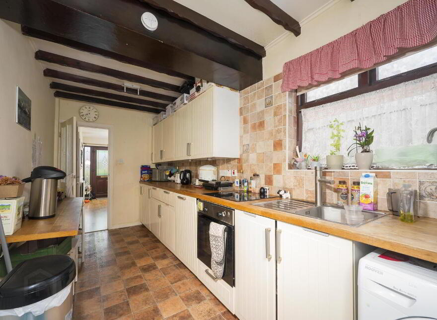 86 Kingsway Park, Belfast, BT5 7EX