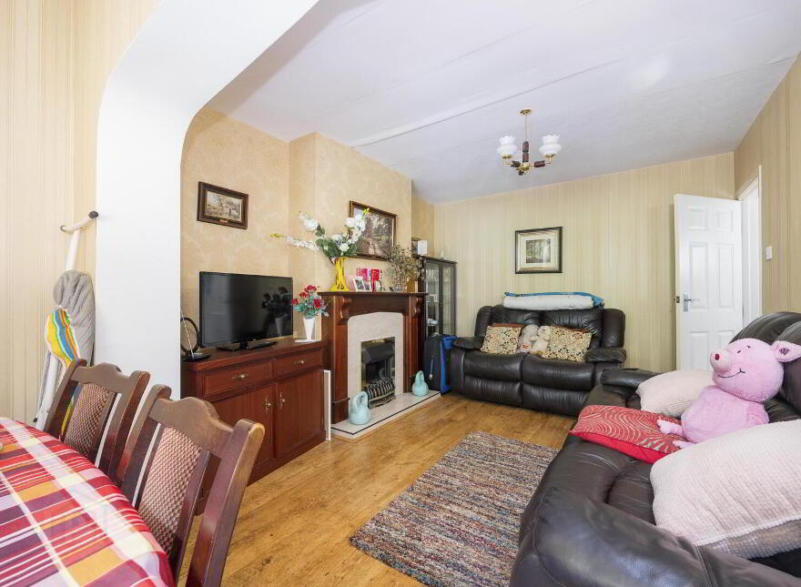 86 Kingsway Park, Belfast, BT5 7EX