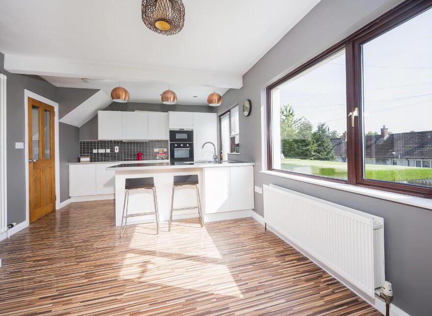 52 Castlecoole Park, Belfast, BT8 7BG