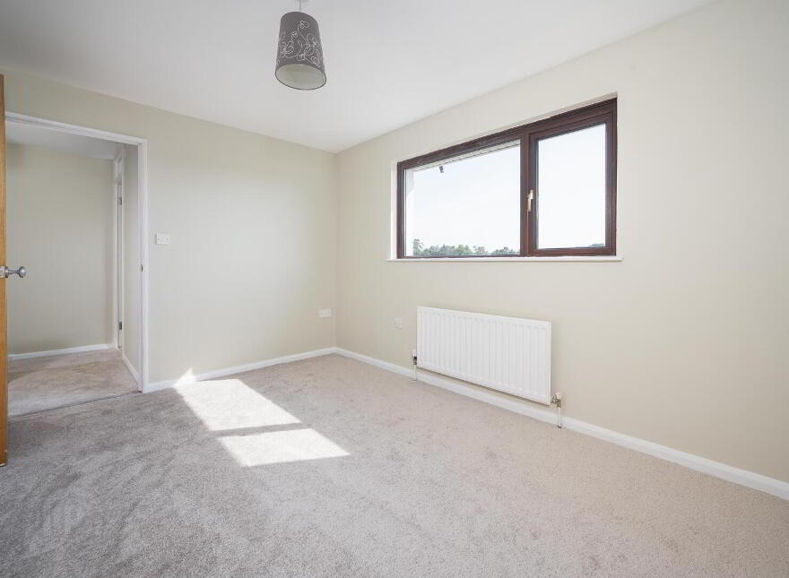 52 Castlecoole Park, Belfast, BT8 7BG