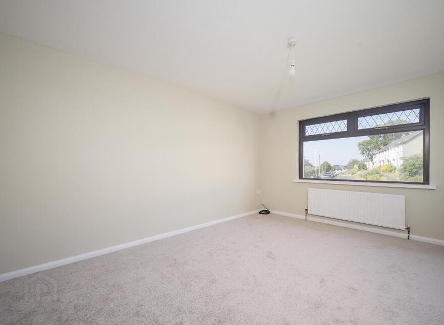 52 Castlecoole Park, Belfast, BT8 7BG