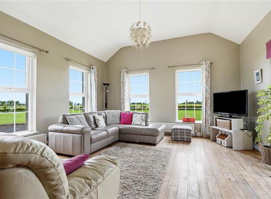 16 Clooney Road, Ahoghill, BT42 2RA
