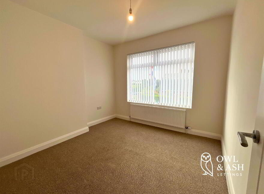 11 Warren Gardens, Lisburn, BT28 1EA