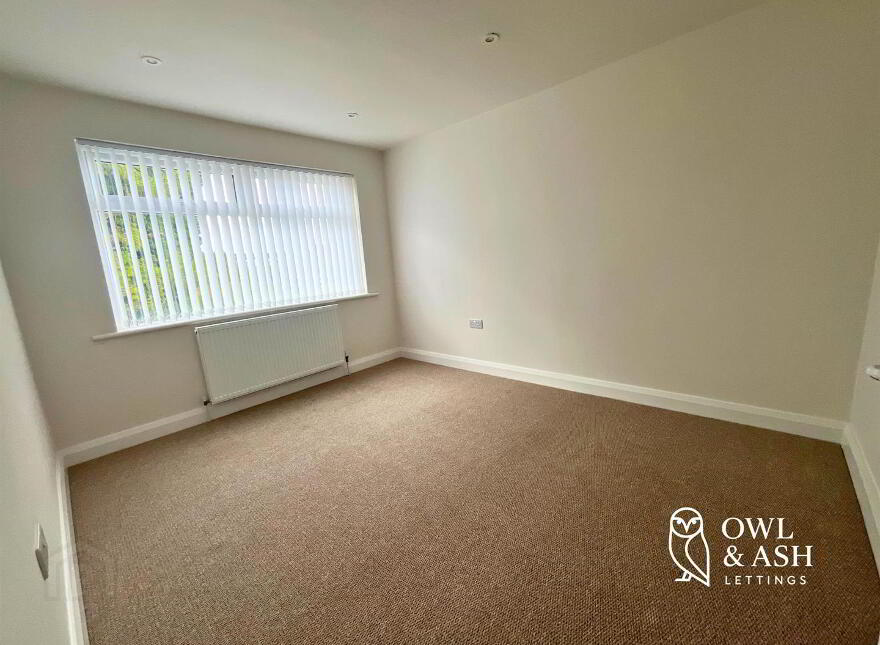 11 Warren Gardens, Lisburn, BT28 1EA