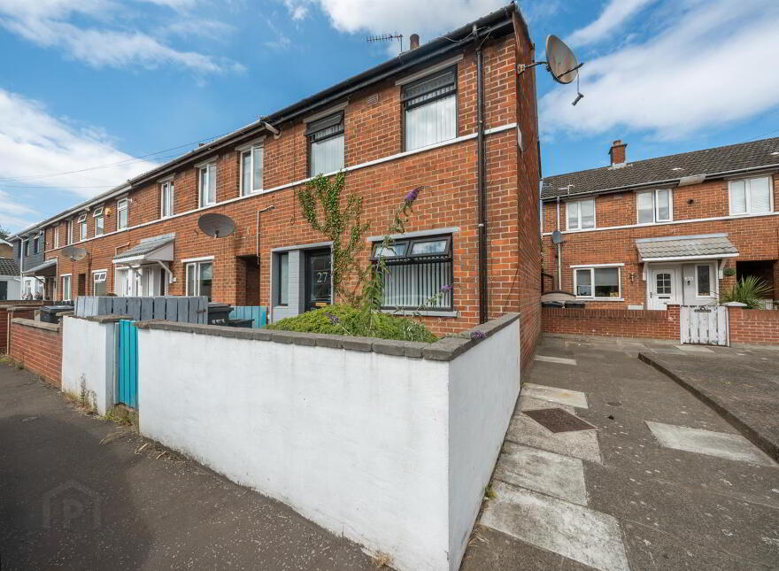 27 Lisavon Drive, Belfast, BT4 1LJ