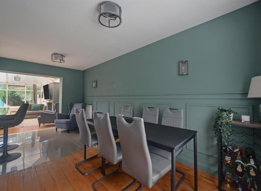 27 Lisavon Drive, Belfast, BT4 1LJ