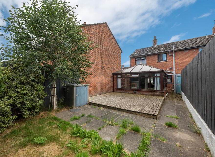 27 Lisavon Drive, Belfast, BT4 1LJ