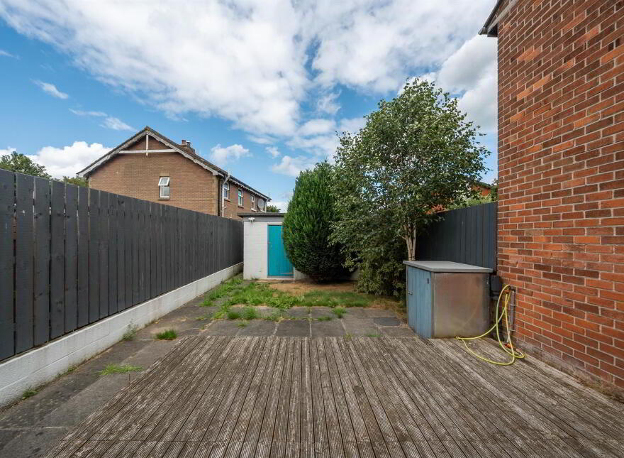 27 Lisavon Drive, Belfast, BT4 1LJ