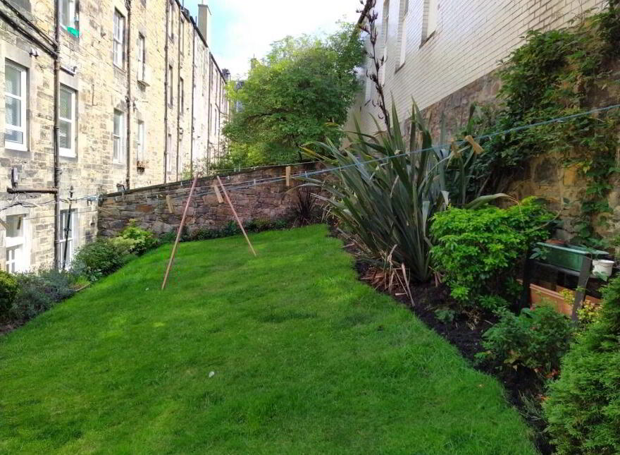 16 Grindlay Street, Central, Edinburgh, EH3 9AS