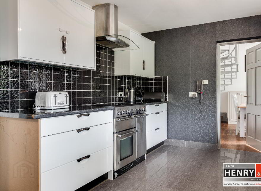 11 Viewfort, Killymeal Road, Dungannon, BT71 6LP