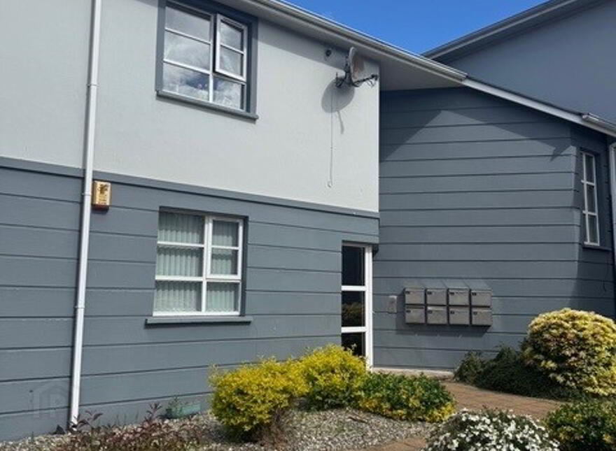 12 Glenhouse Mews, Londonderry, BT47 3AA