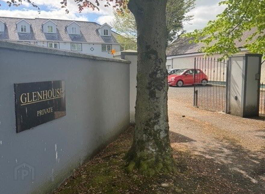 12 Glenhouse Mews, Londonderry, BT47 3AA