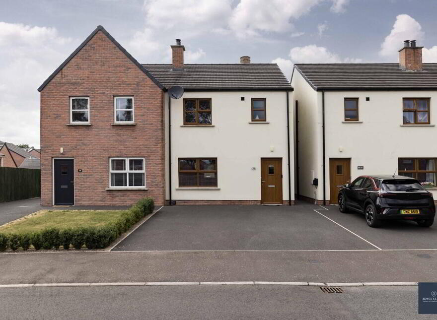 56 Nicholson Green, Donaghcloney, BT66 7UY
